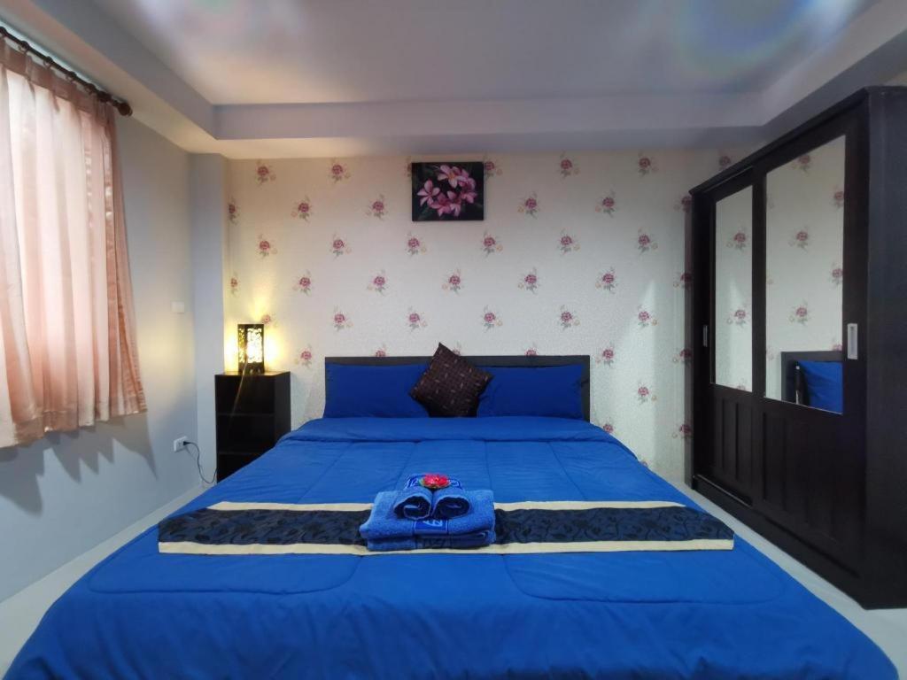 Tontalay Hotel Bangsaen Buitenkant foto