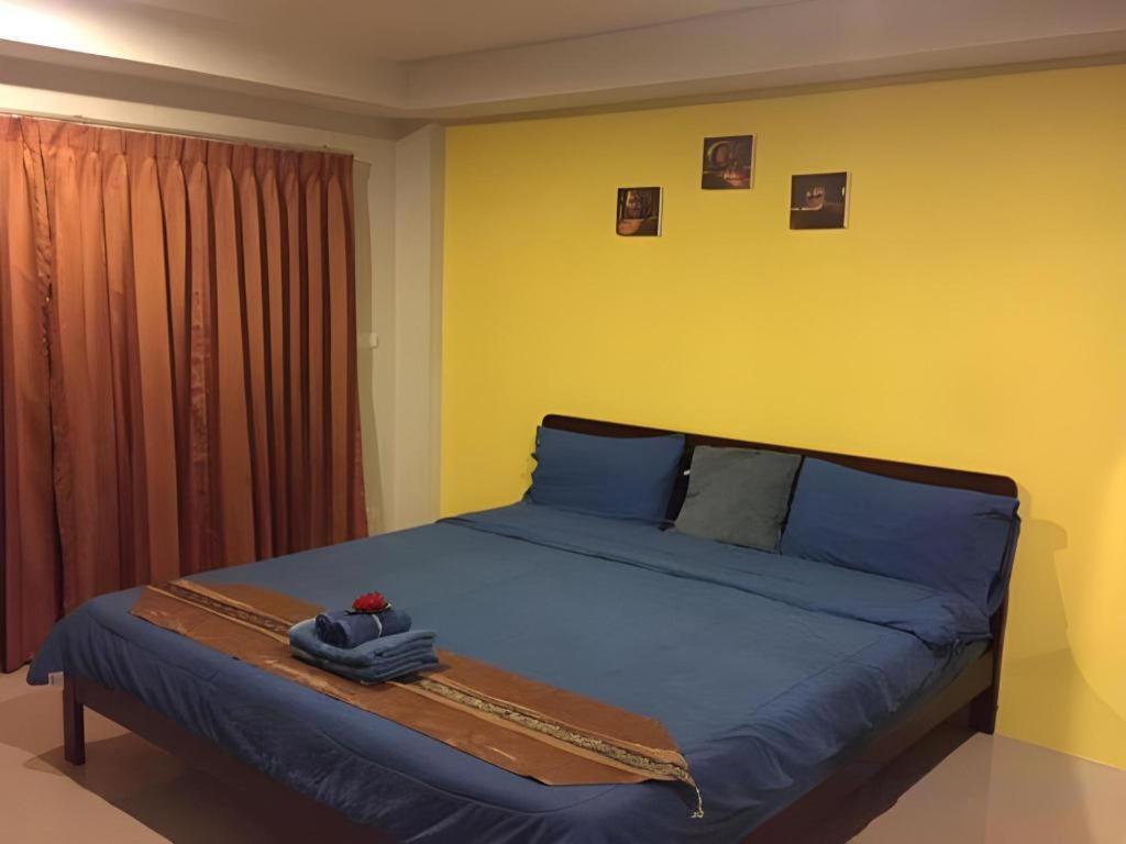Tontalay Hotel Bangsaen Buitenkant foto