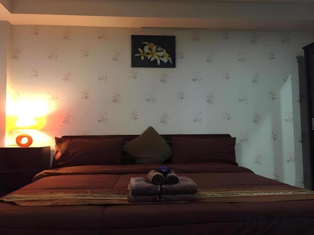 Tontalay Hotel Bangsaen Buitenkant foto