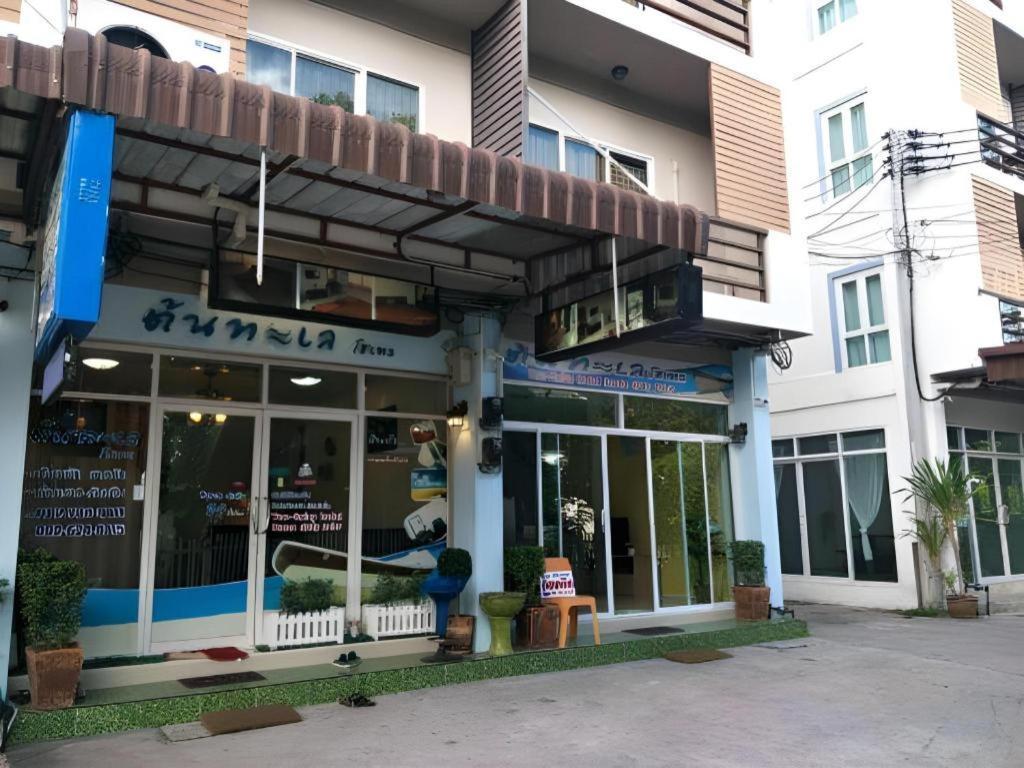 Tontalay Hotel Bangsaen Buitenkant foto